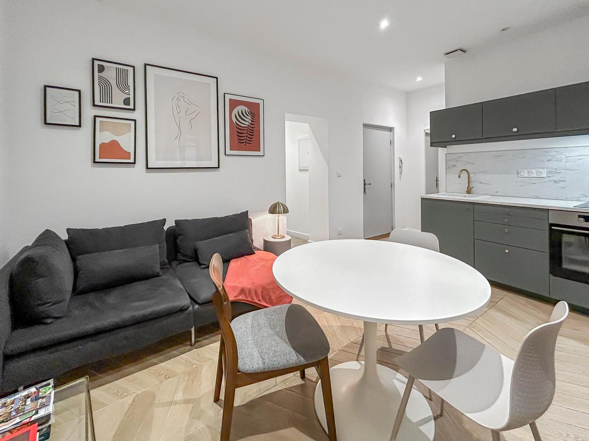 Hebergements Modernes & Cosy A Arles T3 Et T2 Elegants エクステリア 写真