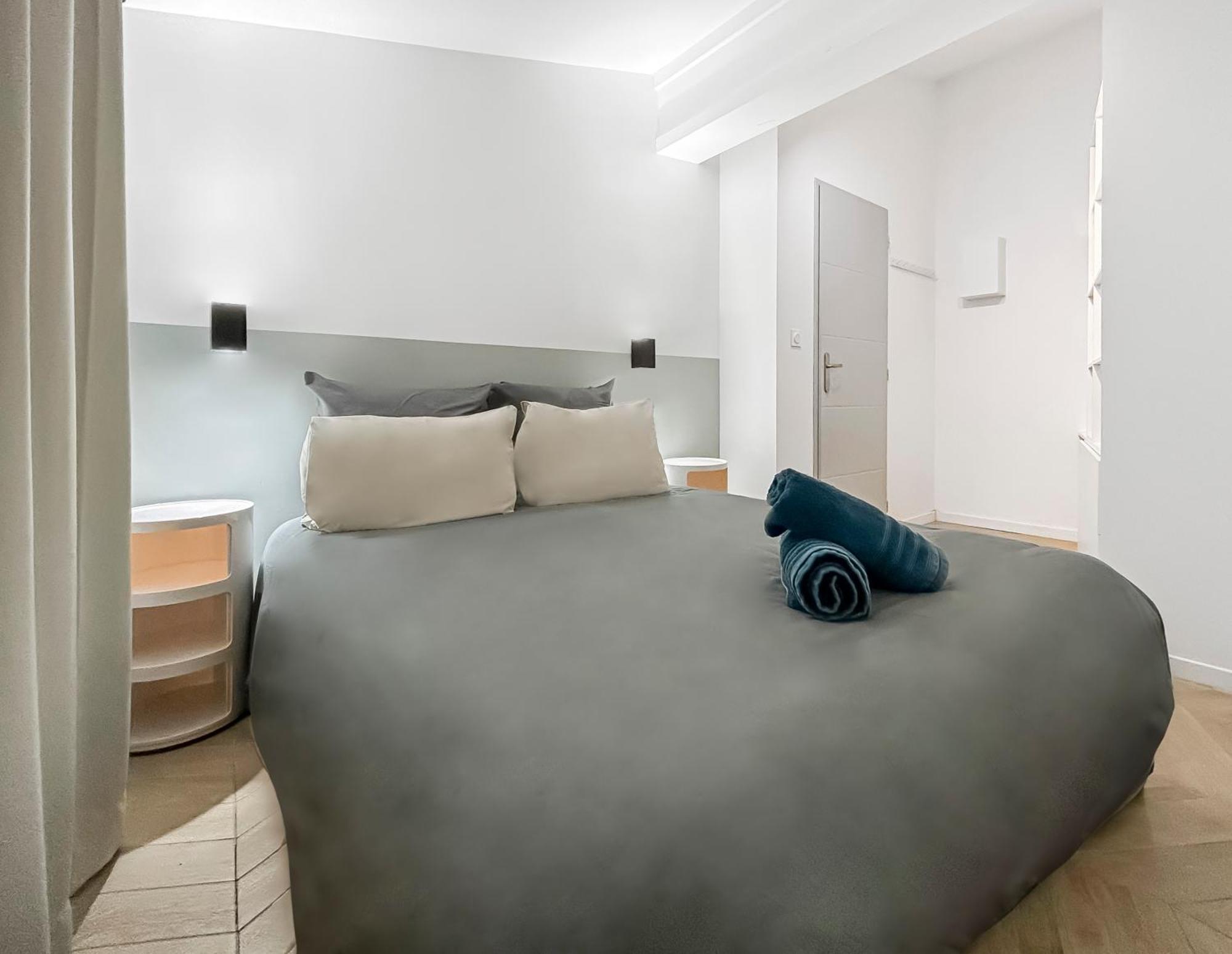Hebergements Modernes & Cosy A Arles T3 Et T2 Elegants エクステリア 写真