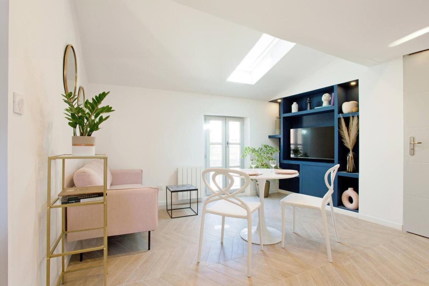 Hebergements Modernes & Cosy A Arles T3 Et T2 Elegants エクステリア 写真